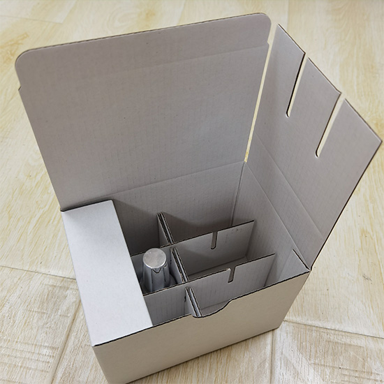 指甲油紙盒包裝 白色化妝（zhuāng）品（pǐn）指甲油紙箱